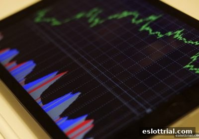 电子游艺试玩视角下的快3彩票趋势分析与选号实战策略
