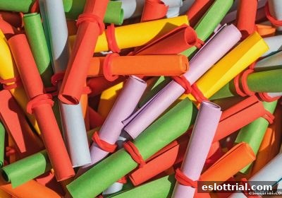 电子游艺试玩洞察：彩票消费新趋势与JDB平台市场解析