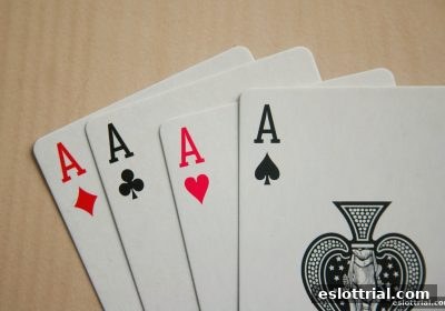 电子游艺试玩｜炸金花经典对局全复盘：从牌型概率到心理博弈的实战秘籍