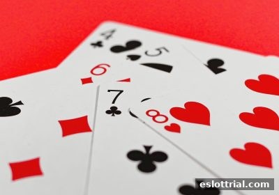 电子游艺试玩：德州扑克玩家的职业进阶之路——从娱乐心态到专业竞技