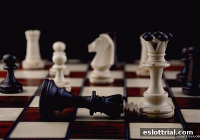 电子游艺试玩视角下：美高梅棋牌桌游设计思路的重构与核心法则