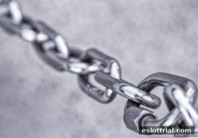 电子游艺试玩账号冻结怎么办？高效申诉与解封指南