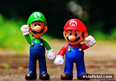 电子游艺试玩视角下：电子推牌九游戏安全运营与风险防御全解析